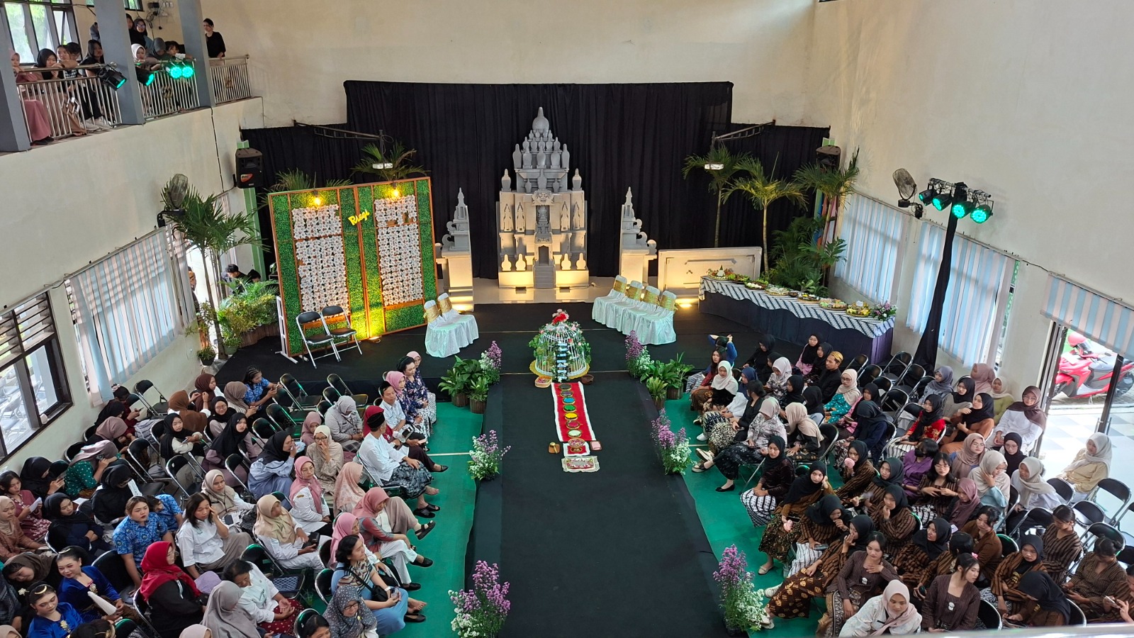 Gala Nusantara Hadirkan Harmoni Budaya di Hari Pertama PJBL SMK Negeri 1 Salatiga