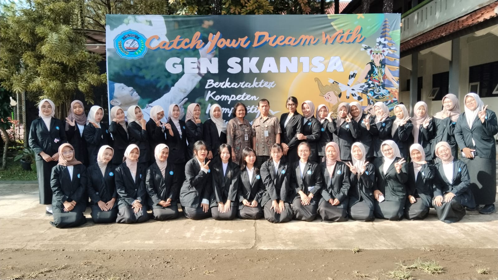 Hari Ketiga PJBL Skanifest 2025: Presentasi Proyek dan Pembelajaran Inspiratif dari Dunia Industri