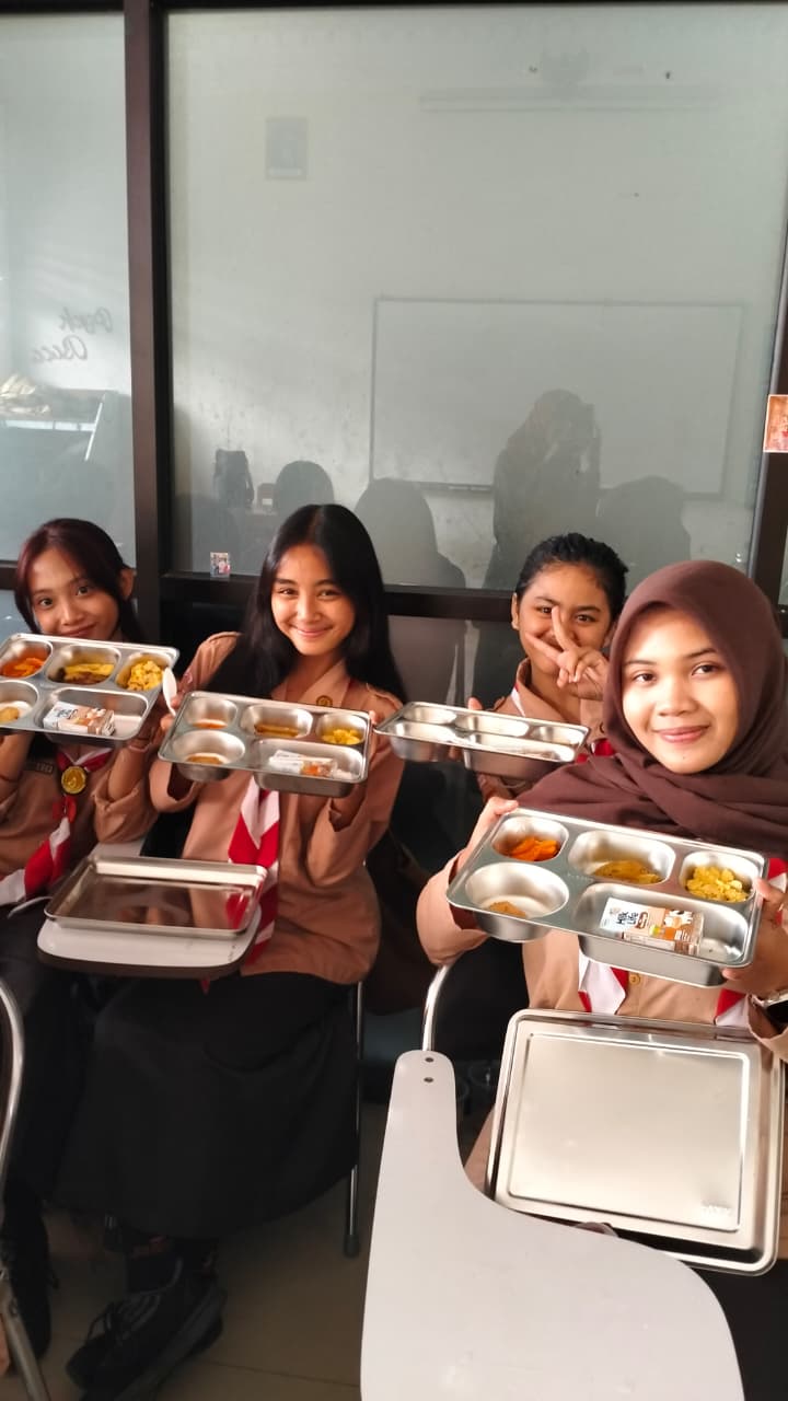 Makanan Bergizi Gratis