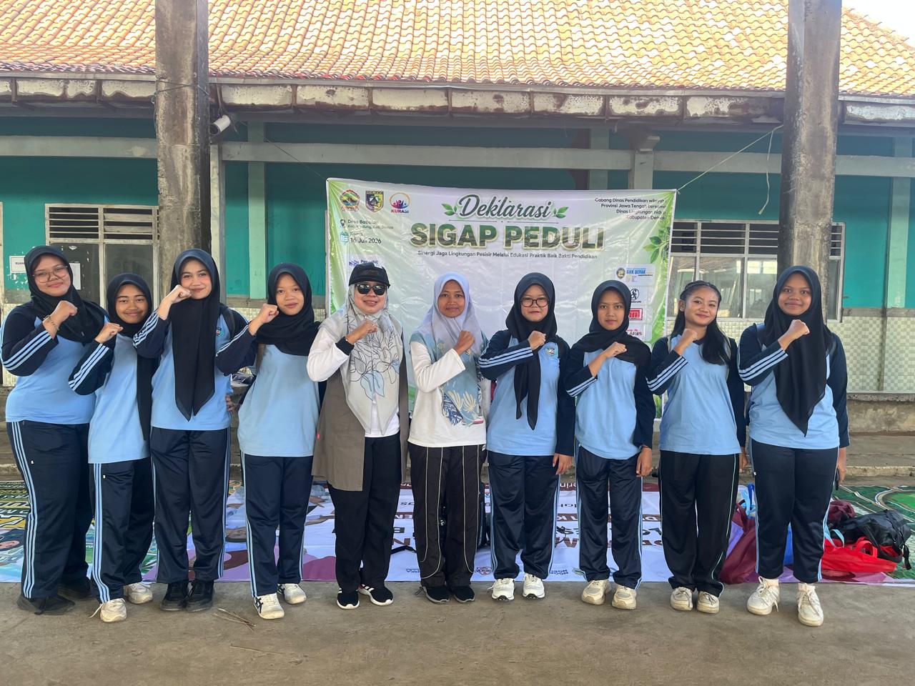 SMKN 1 Salatiga Aksi Nyata di SIGAP PEDULI 2026: Tanam Mangrove, Selamatkan Pesisir Demak